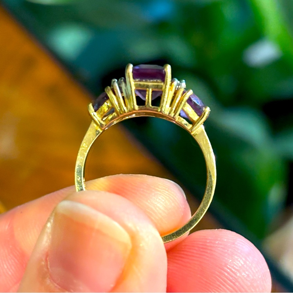 Genuine 14K Yellow Gold & Emerald-Cut Amethyst Antique Diamond Ring, Size 6.25 - Picture 2 of 9
